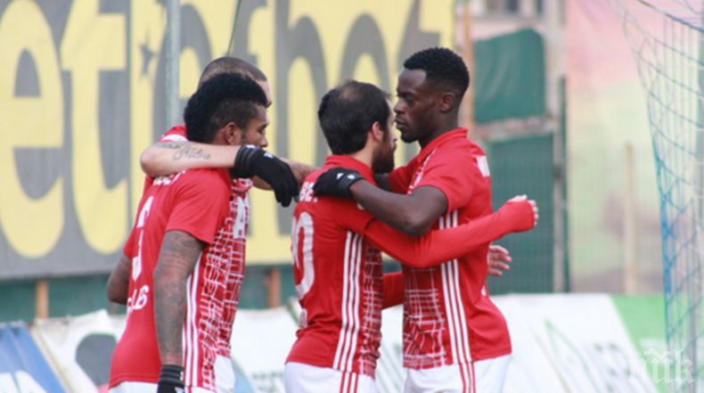 Любопитен изходящ трансфер на Българска армия?