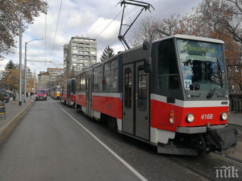 ВАЖНО: Три дни ремонтират трасето на трамваи 20 и 22