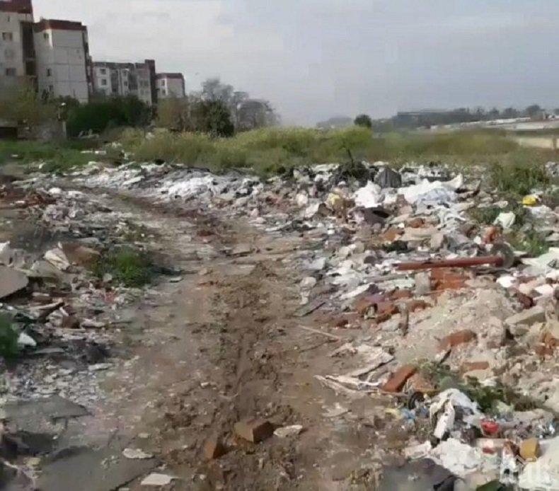 Улица в Пловдив заприлича на сметище и тъне в мизерия