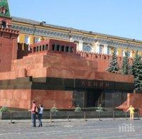Затварят за три седмици мавзолея на Ленин. Ето защо