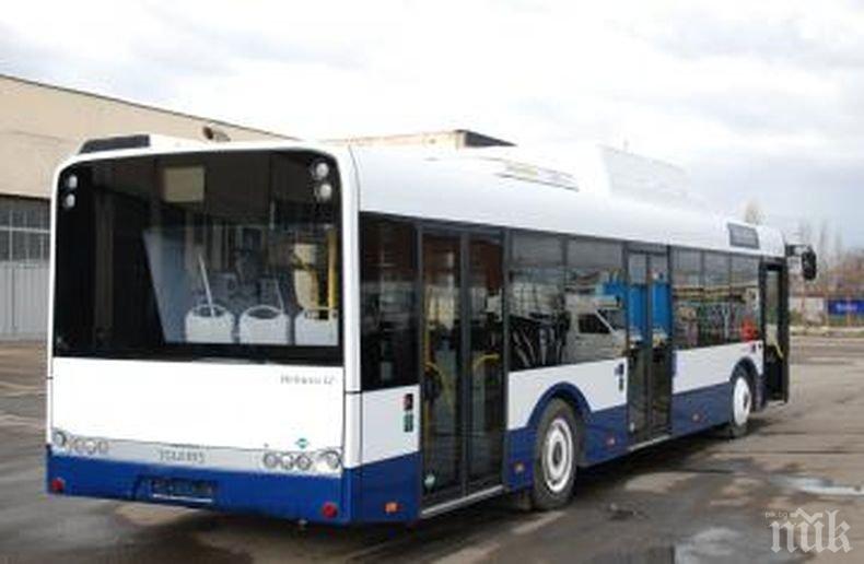 В Бургас - извънредни рейсове за Великден и без свещи в автобусите