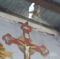 ВЯРА ПОД КЛЮЧ: Църкви в Русенско остават затворени на Възкресение