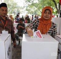Над 300 души от изборната администрация в Индонезия са починали от преумора