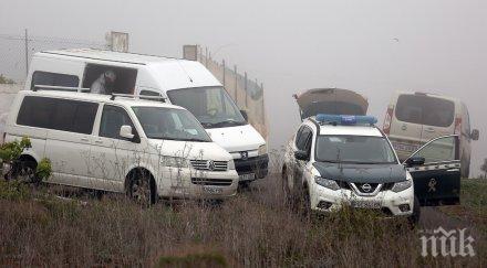 шокиращо откриха труповете майка сина пещера