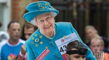 хиляди стартираха традиционния маратон лондон снимки