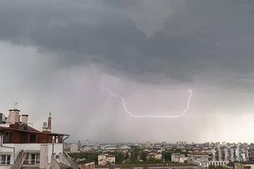 заради бурята квартали софия стоят часове без ток