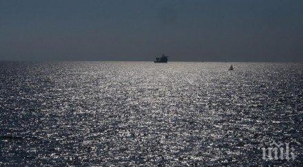 два американски разрушителя преминали тайванския пролив