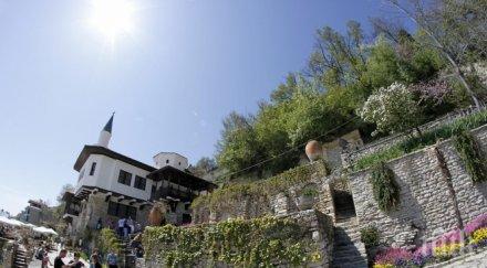 наплив 4000 румънци балчик празниците