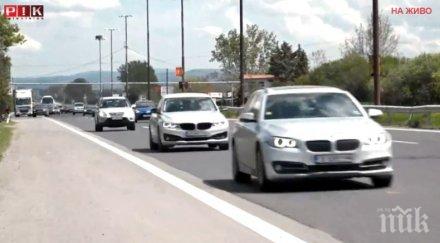 извънредно пик голямото завръщане започна промените движението обновена