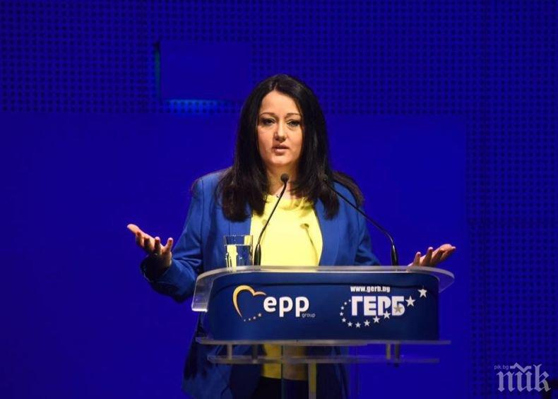 ПЪРВО В ПИК: Линяна Павлова боядиса яцата (СНИМКА)