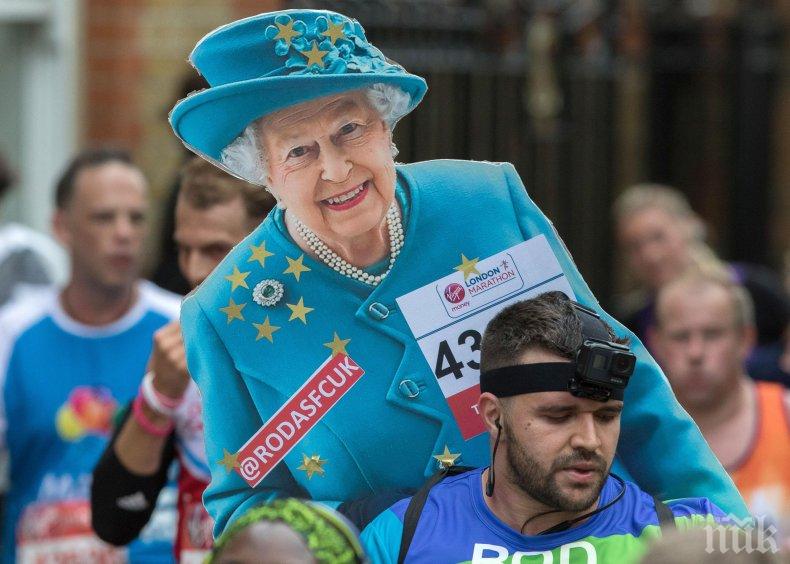 Над 40 хиляди стартираха в традиционния маратон в Лондон (СНИМКИ)