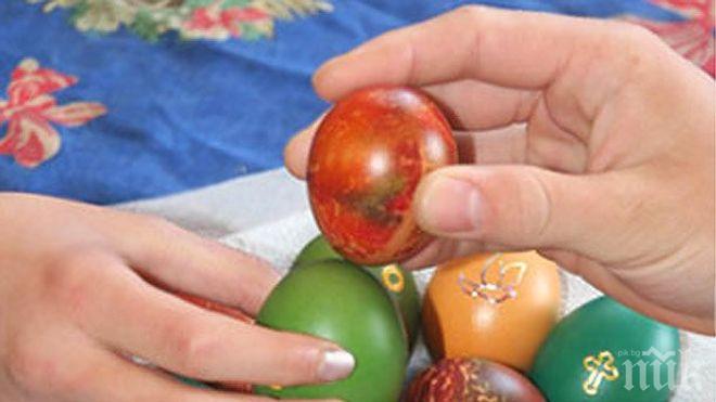 Етнолог: Великденското яйце е символ на живота и началото