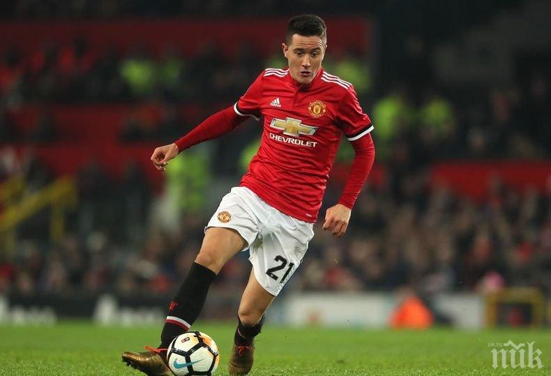 Полузащитник на Манчестър Юнайтед договори трансфер в...