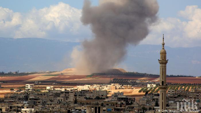 Ужасът на войната: Цивилни загинаха при въздушен удар срещу провинция Идлиб
