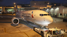 Боинг 737 със 142 души на борда падна в река Сейнт Джонс в щата Флорида (СНИМКИ/ВИДЕО)