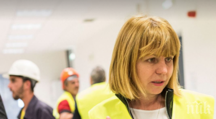 фандъкова проверява реконструкцията западен парк