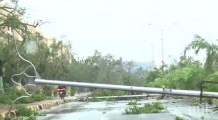 осем души станали жертви циклона фани индия