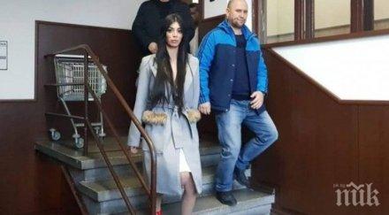 целият бизнес мегз запор