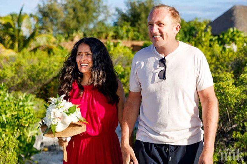 Салма Хайек води у нас топдарител за реставрацията на Нотр Дам