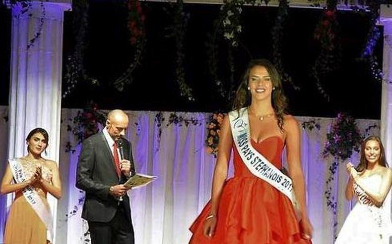 ШОК: Трактор уби красавица от конкурса Мис Франция