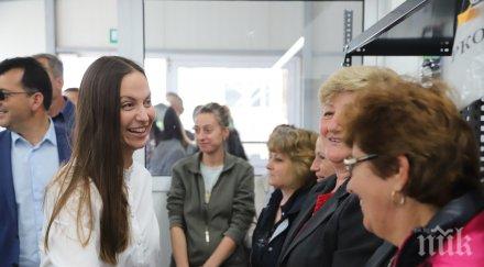 ева майдел направим европа достига всеки град село северозапада развиват хората