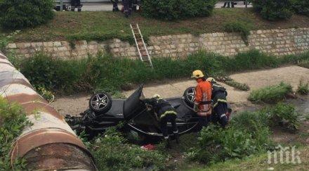 тежка прогноза две децата блъснати кола герена изключително тежко състояние момиче остане инвалид снимки