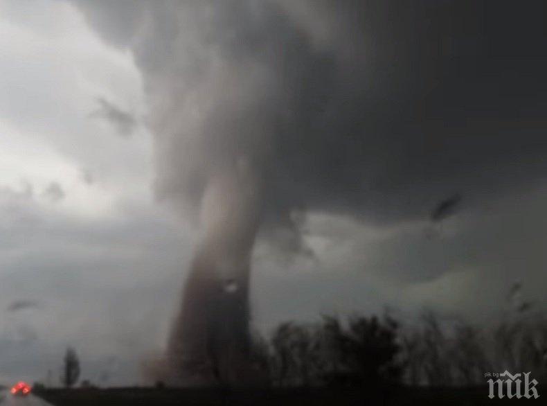 Опасност от торнадо грози Румъния