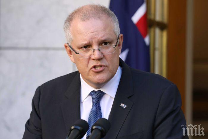 В разгара на предизборната кампания: Улучиха с яйце австралийския премиер