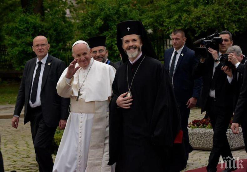 ГОРЕЩА ТЕМА!  Митрополит Антоний: Да не се страхуваме от папата! 