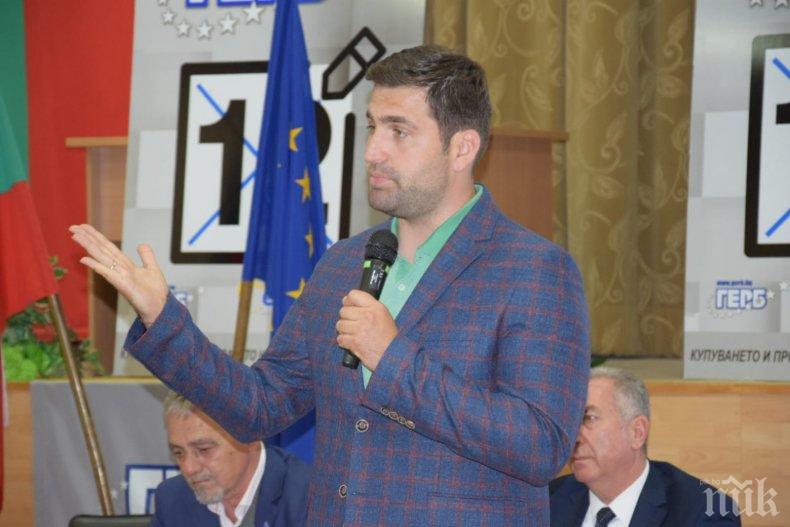 Кандидатът за евродепутат Андрей Новаков: Да помагам на Видин ще бъде една от моите задачи Кандидатът за евродепутат Андрей Новаков: Да помагам на Видин ще бъде една от моите задачи