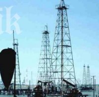 Цената на петрола достигна 100 долара за барел за пръв път от 10 месеца