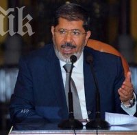 Мохамед Мурси се е срещнал с главнокомандващия армията на Египет