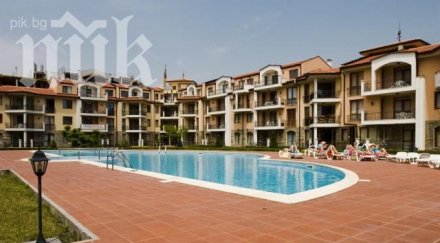 рускиня полетя детето балкон слънчев бряг