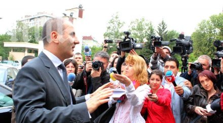 цветан цветанов влезе колата следствието отсвири журналистите