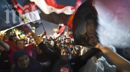 турски министър оказал влияние катрин аштън острата реакция военния преврат египет