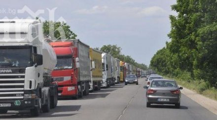 километрични опашки границата хърватия сърбия