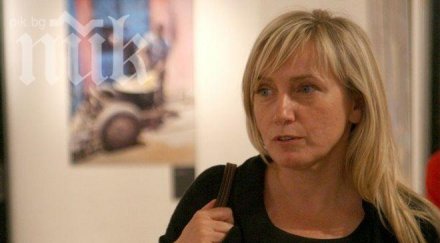пик вижте доказателството елена йончева летяла сомалия правителствен самолет снимка
