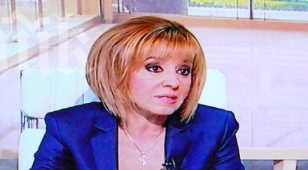 мая манолова президентът разединява нацията