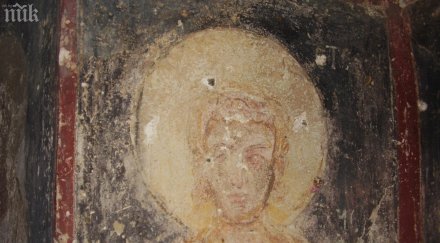 старинна църква срути заради безхаберието властта