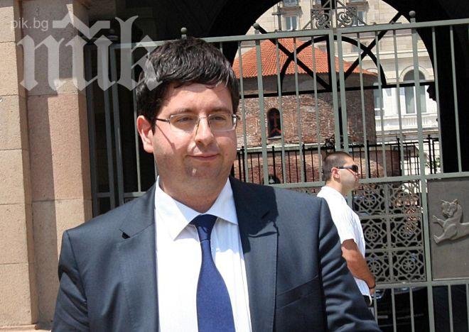 Финансовият министър: Теглим заем до 1 милиард лева