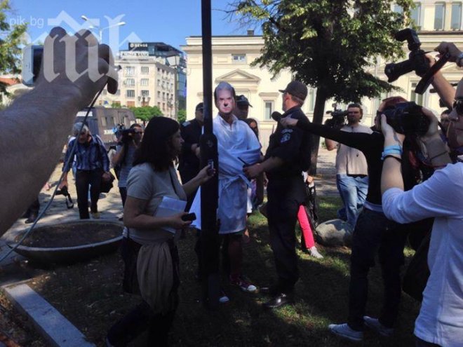 Найо Тицин вече е на свобода (обновена) 