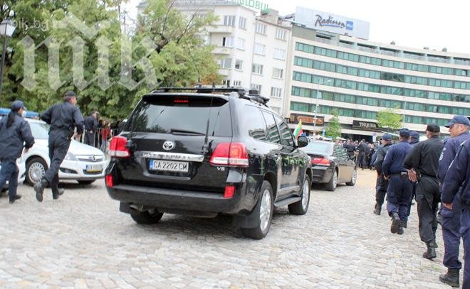 Крадат по 6 коли всяка нощ в София