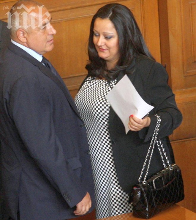 Ясновидката Михаела: Бойко крие 2-годишен син
