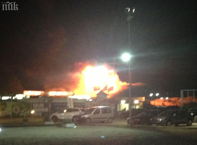 Само в ПИК! Огнен ад в Слънчев бряг! Десетки туристи на косъм от смъртта след зловещ пожар