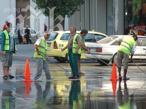 Започва почистване на софийските улици