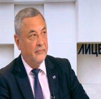 Валери Симеонов скочи срещу мигрантите: Огромна група непълнолетни необразовани хора се движат по Балканския маршрут, Европа няма нужда от тях