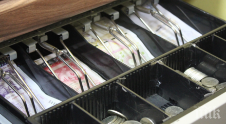 мизерия откраднаха лева монети закусвалня