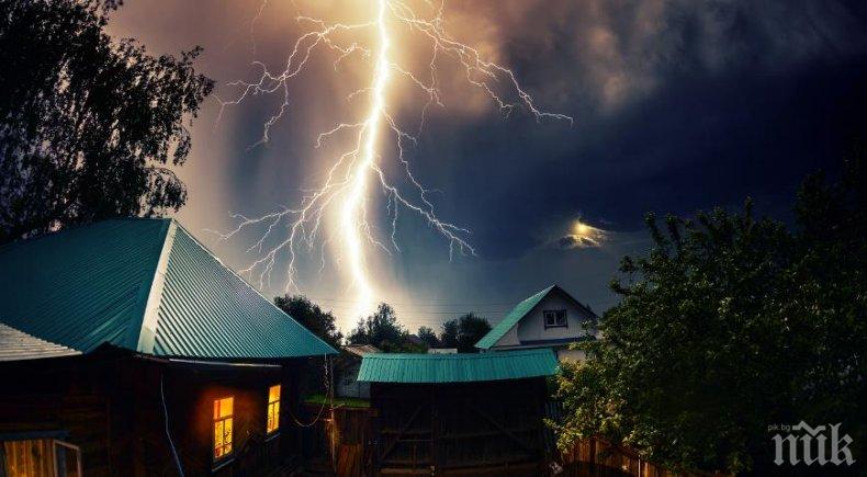 ТРАГЕДИЯ: Мълния удари семейство на вилата им, мъжът загина на място 