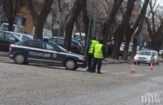 Дрогиран шофьор взе акъла на ченгетата в Кючук Париж