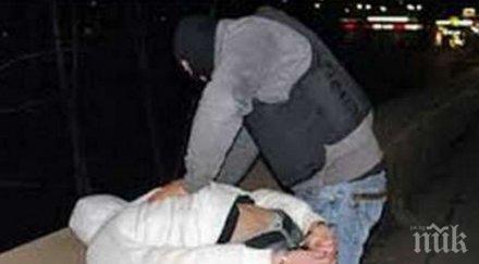 слънчака спипаха мъж зареден кока екстази канабис